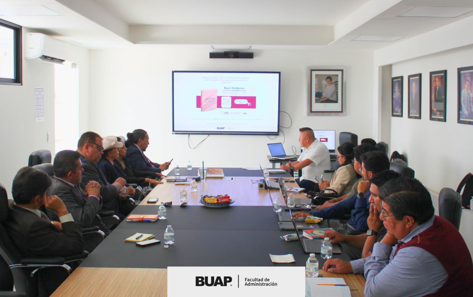 Reunión de trabajo SABG - BUAP con autoridades municipales